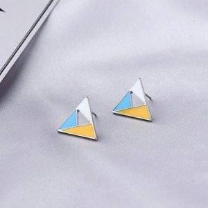 🔼 Perfect pastel triangle earrings!
